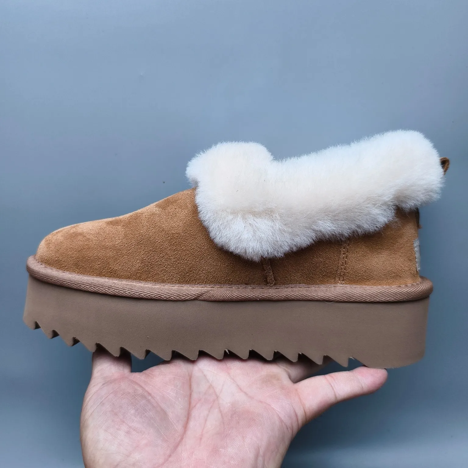 💰480 UGG sheepskin all-in-one snow boots 6733 Thick-soled non-slip slip-on casual style Color: Maroon Antelope Brown Black Size: 35-40